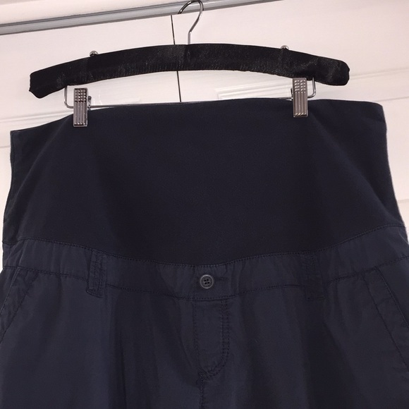 Thyme Maternity Plus Size Cargo Capris Size XXL - Picture 2 of 11